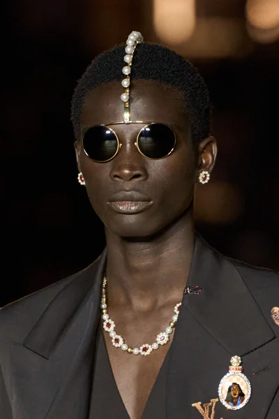 Look 114